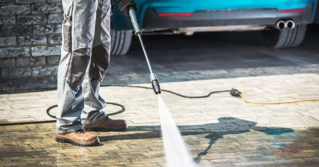 how-to-choose-the-right-psi-for-pressure-washer-1024x536